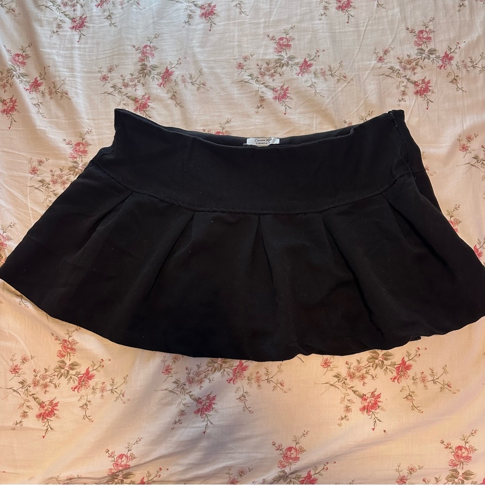 Angel Kiss Black Mini Skirt